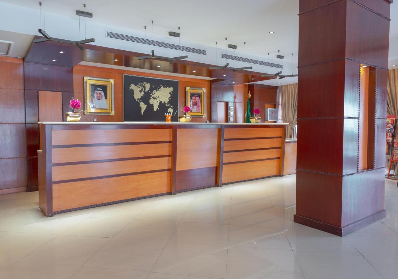 Praha Hotel Джедда Экстерьер фото